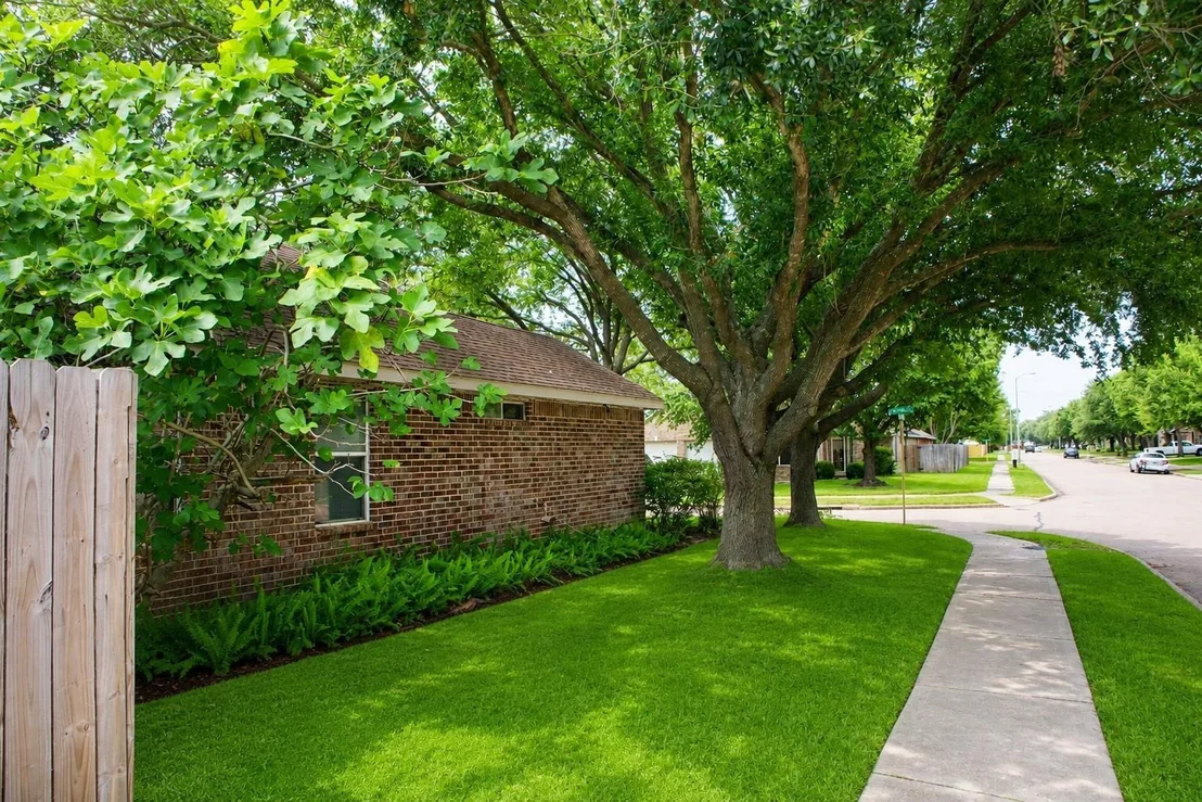 Photo of 4603 Twisting Road