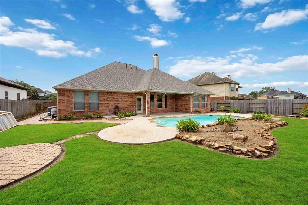 Photo of 384 Dover Lane