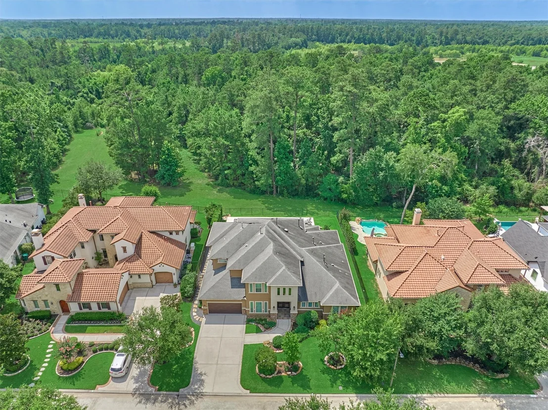 Photo of 35 Pondera Point Drive