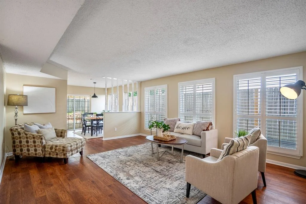 Photo of 6806 Peace River Drive