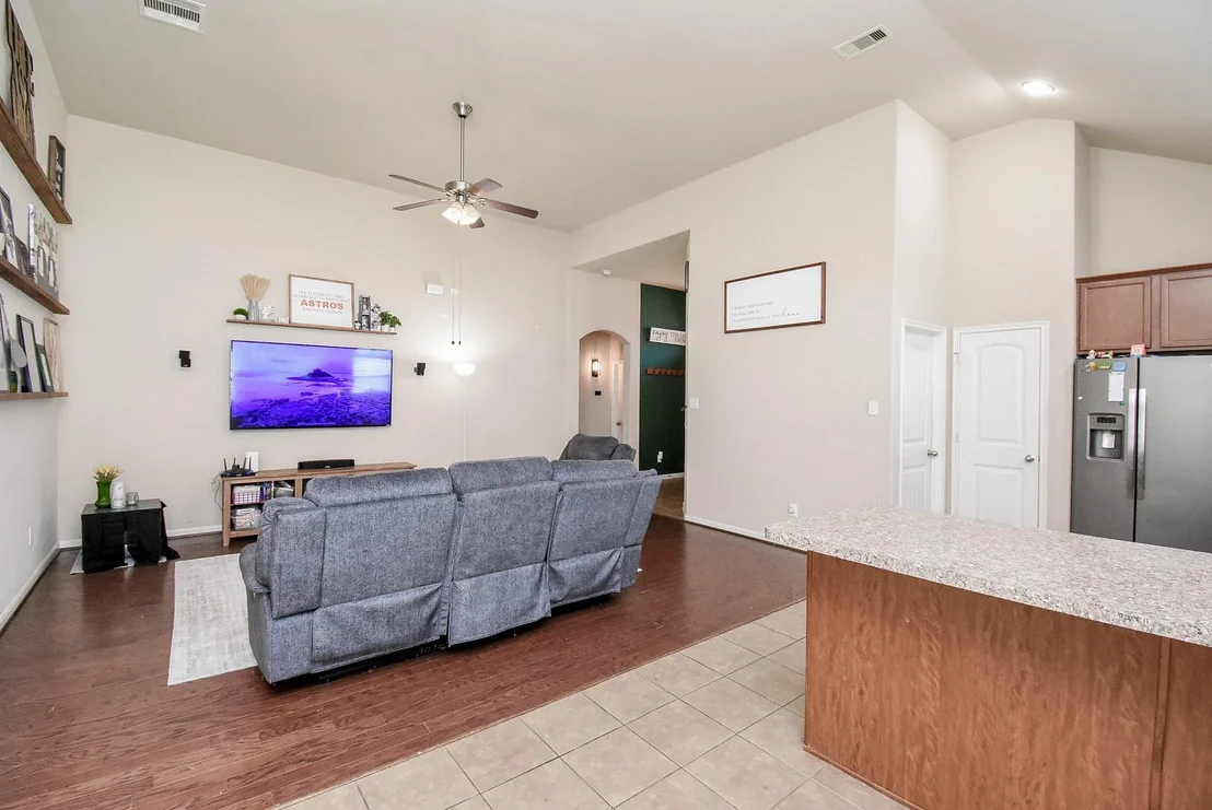 Photo of 8610 Sweet Pasture Drive