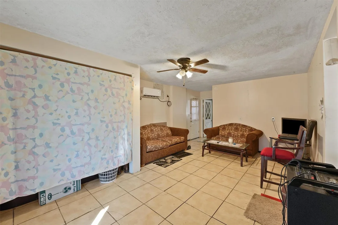 Photo of 1608 Maiden Lane