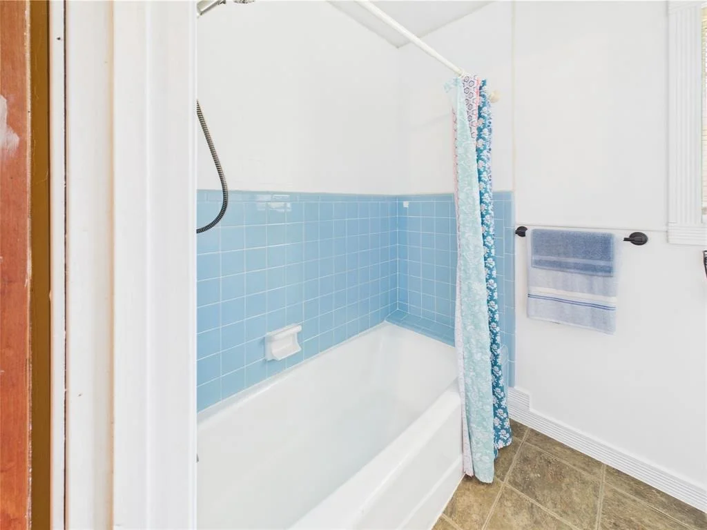 Photo of 812 Merry Lane