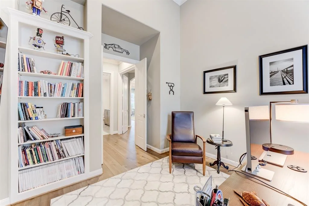 Photo of 4902 Rose Canyon Lane