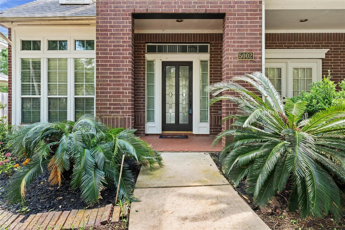 Photo of 5002 Cedar Spring Drive