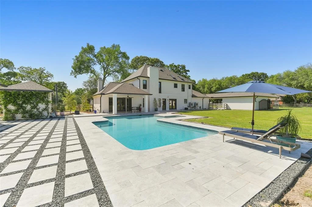Photo of 18203 Kitzman Road Road