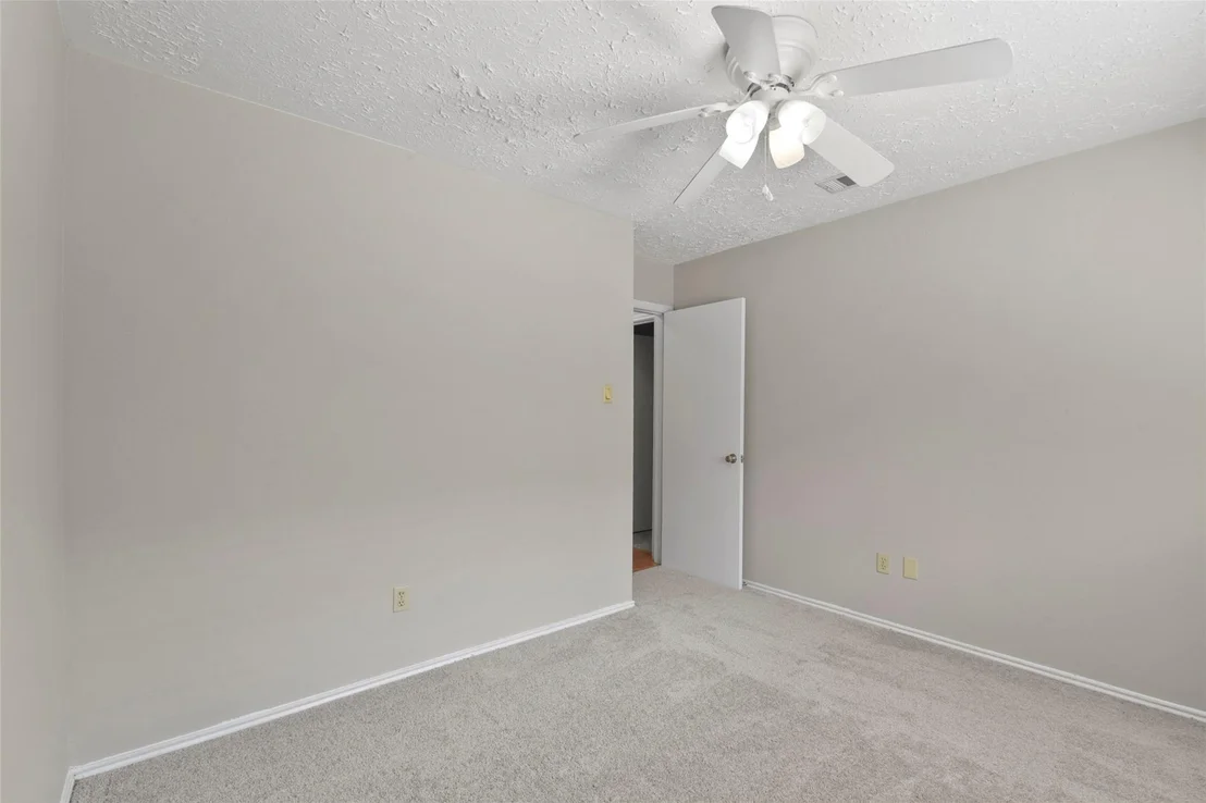 Photo of 16914 Applecross Lane