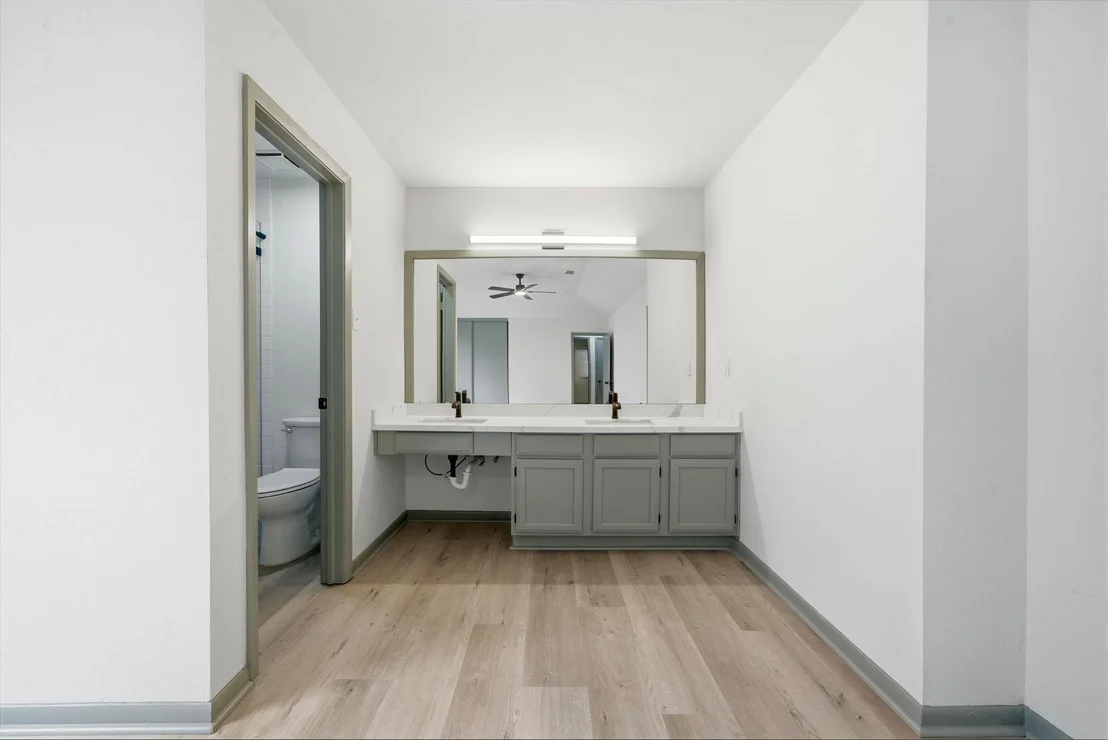 Photo of 13302 Wells River Drive
