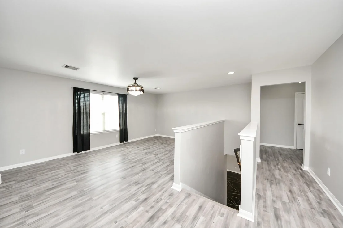 Photo of 6931 Primrose Road