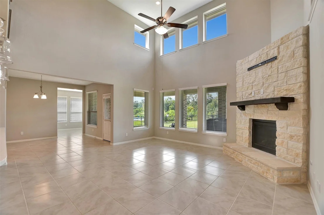 Photo of 246 Peninsula Point Drive