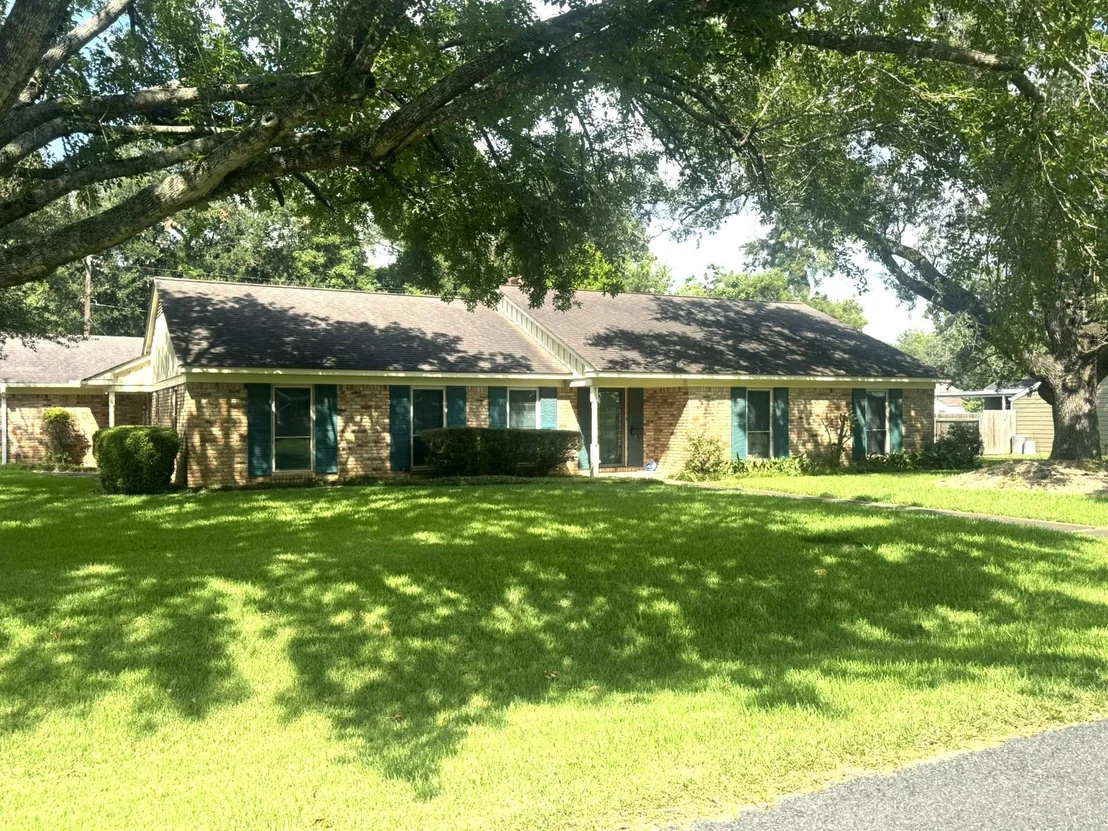 Photo of 803 Merry Lane
