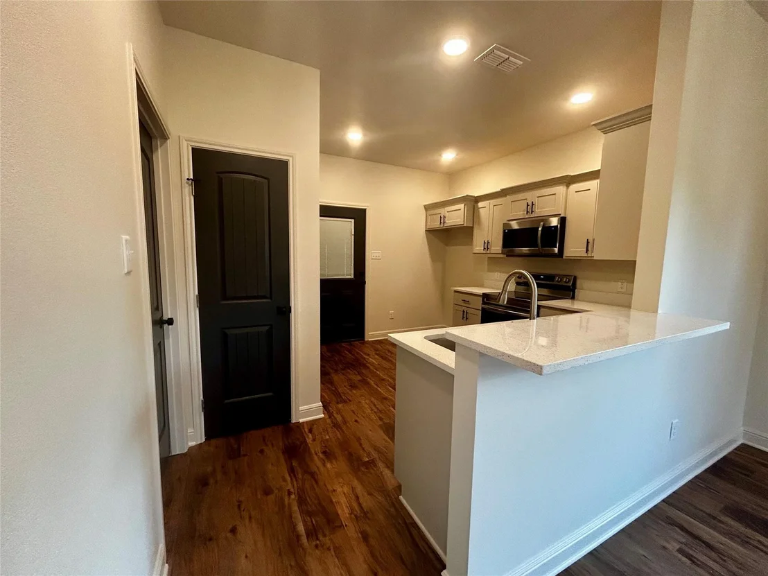 Photo of 203 E Fleming