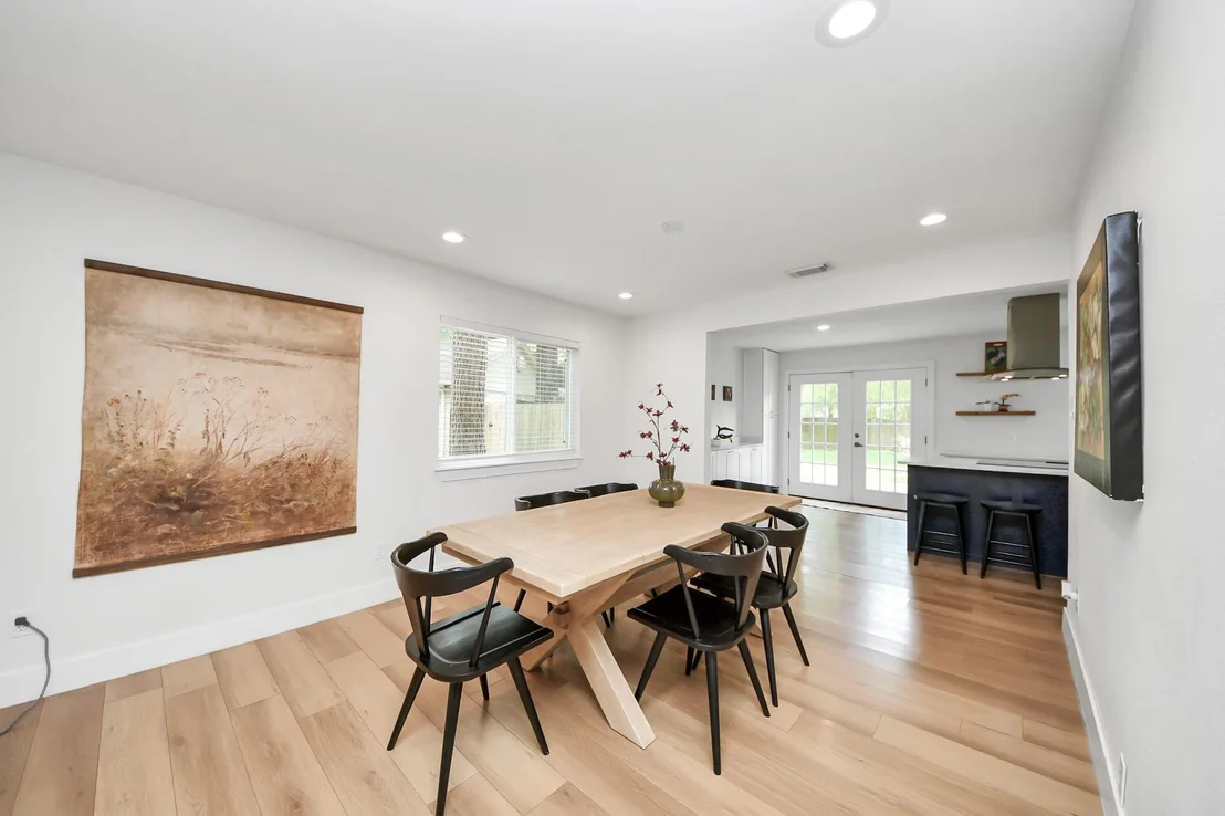 Photo of 6 Yewleaf Court