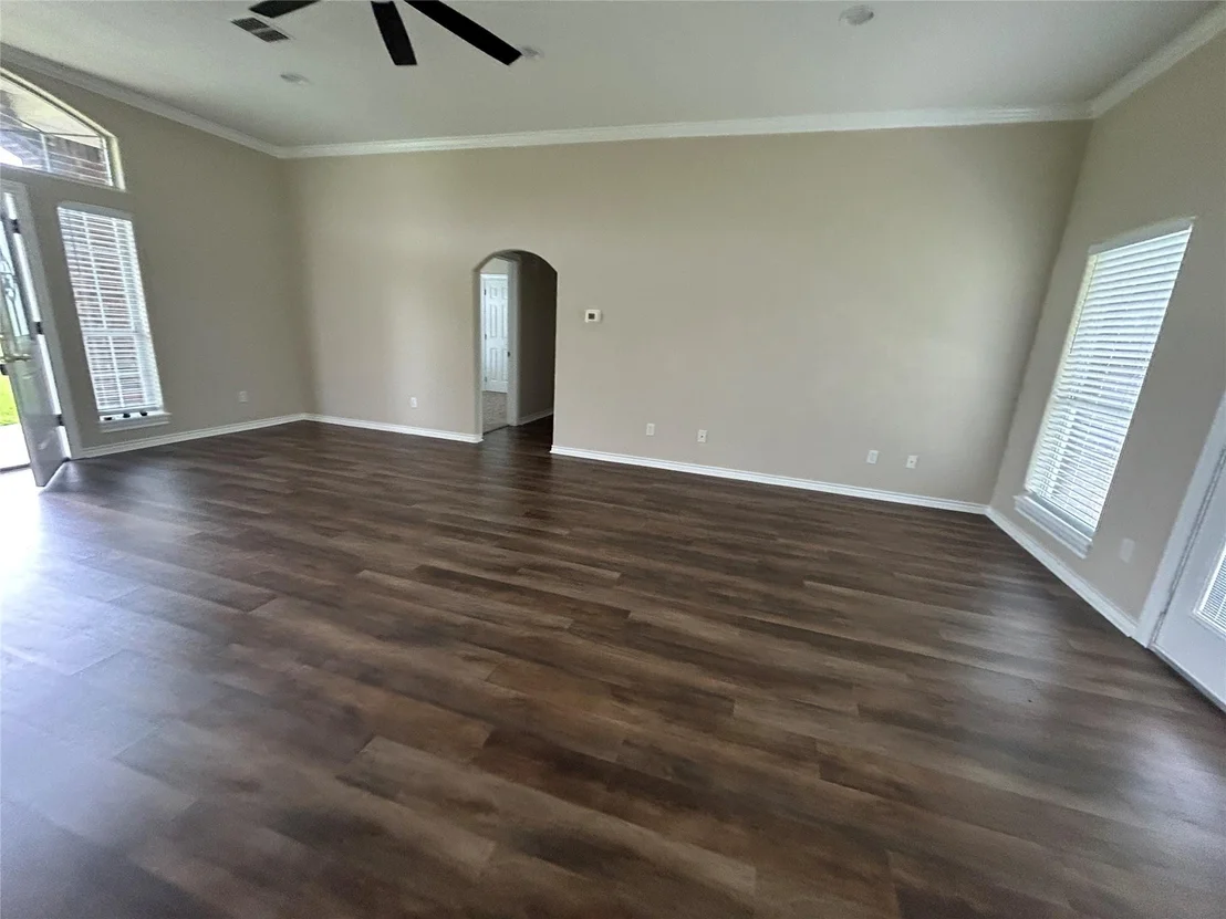 Photo of 6100 Whitetail Lane