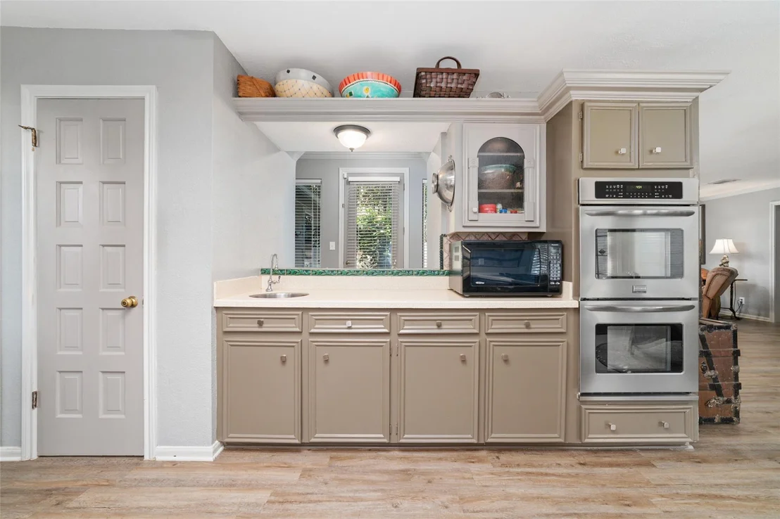 Photo of 10823 Dunbrook Drive