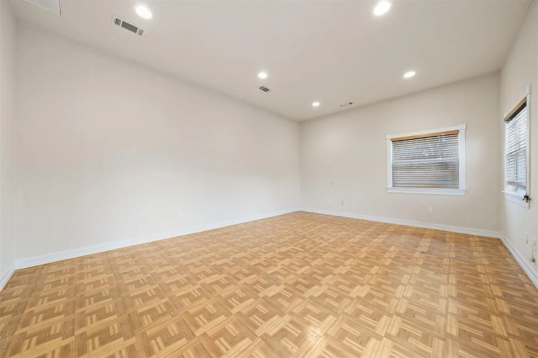 Photo of 14415 Spring Mountain Drive
