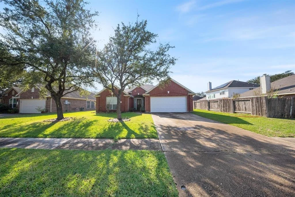 Photo of 17519 Canton Forest Lane