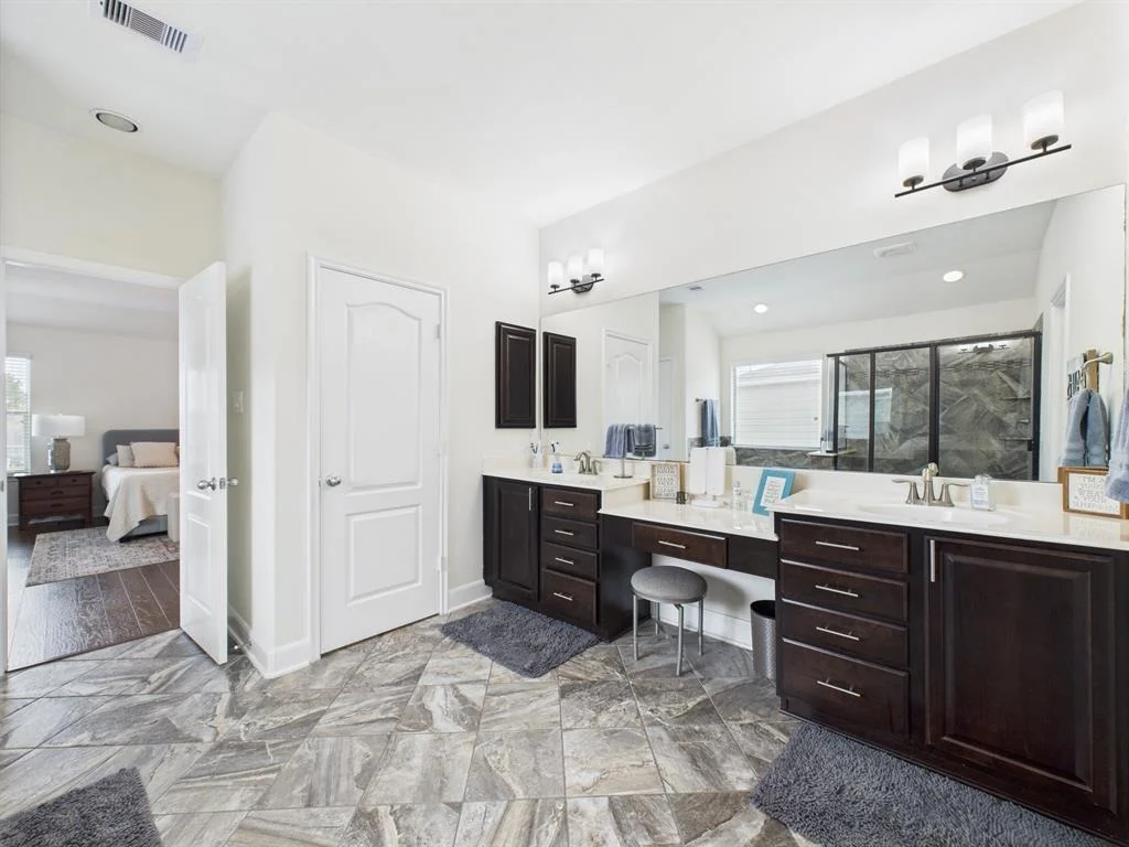 Photo of 3415 Braddock Lane