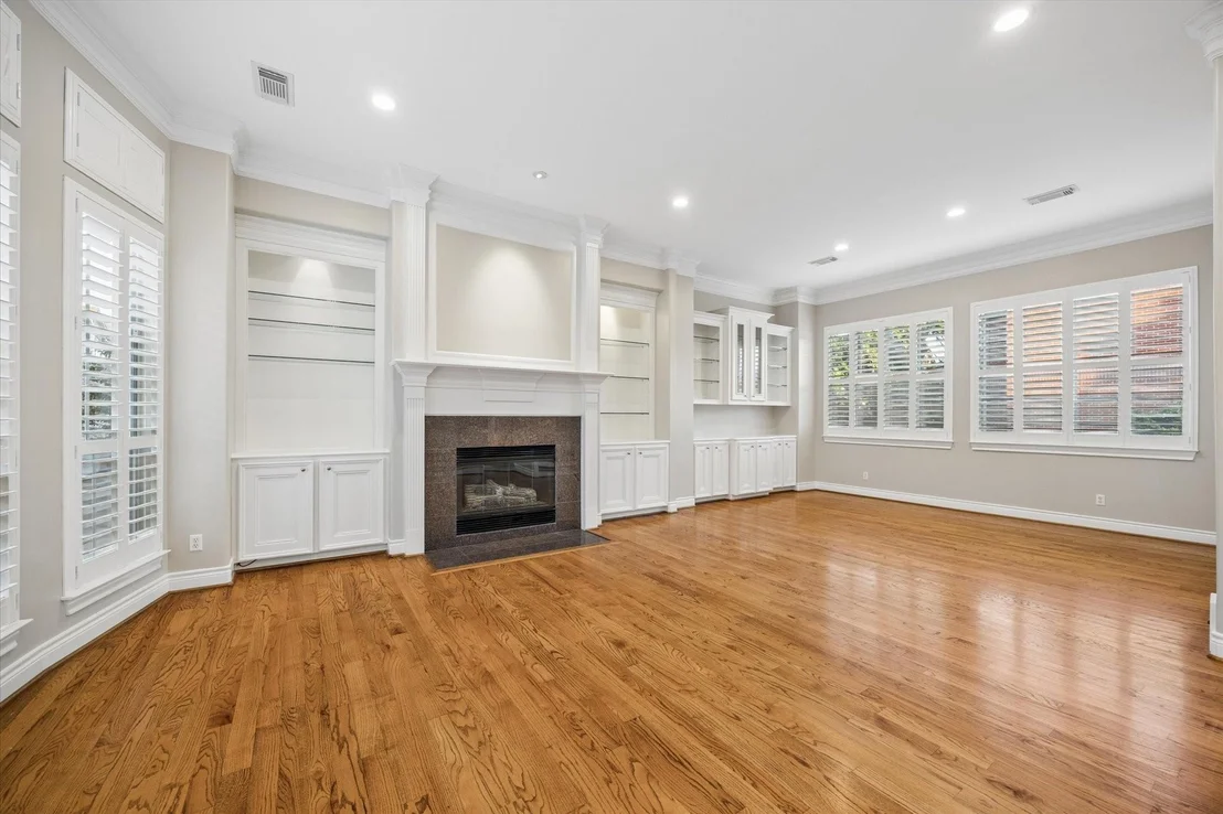 Photo of 2931 Brompton Square Drive
