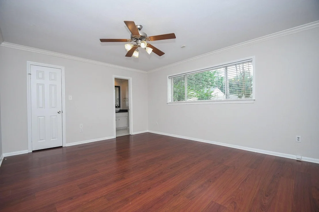 Photo of 12350 Attlee Drive
