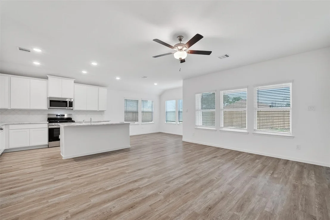 Photo of 3314 Rolling River Drive
