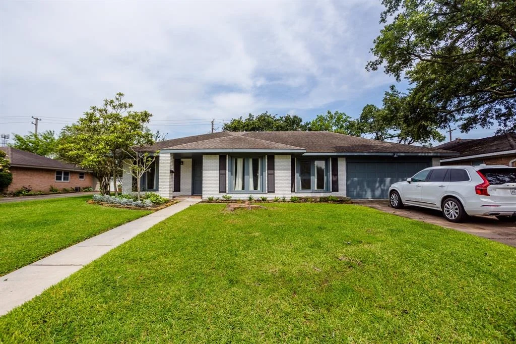 Photo of 10414 Willowisp Drive