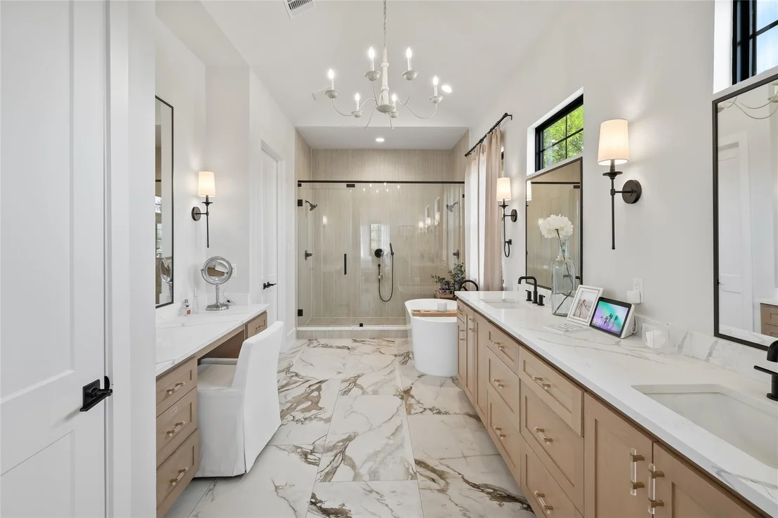 Photo of 2007 Gardenia Drive