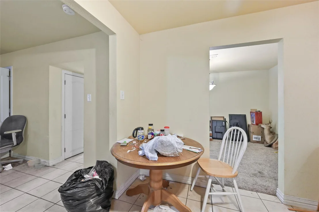 Photo of 25102 Burrard Street