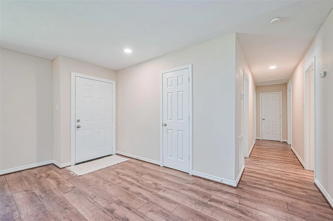 Photo of 16048 Millican Drive