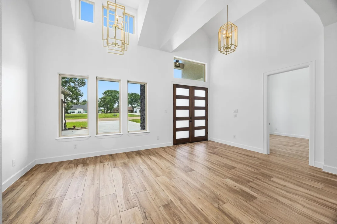 Photo of 210 Birdie Dr