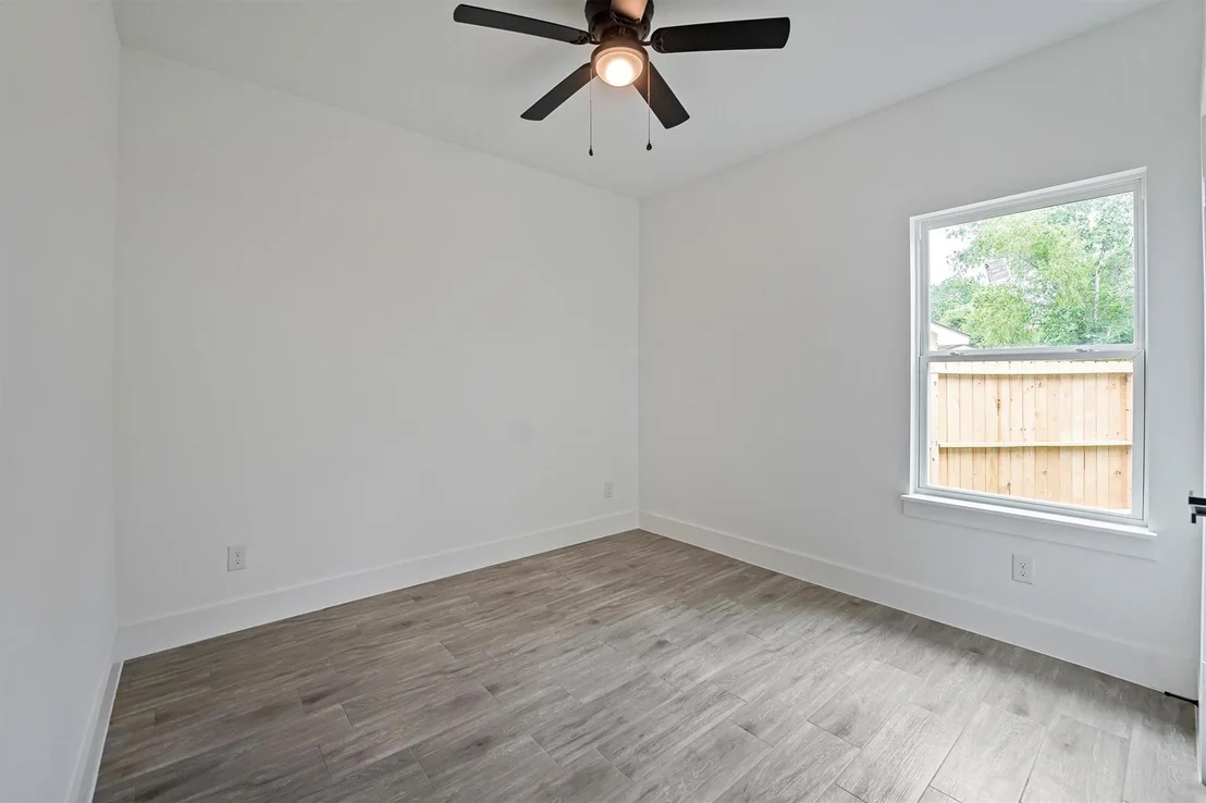 Photo of 10510 Twin Circles Dr
