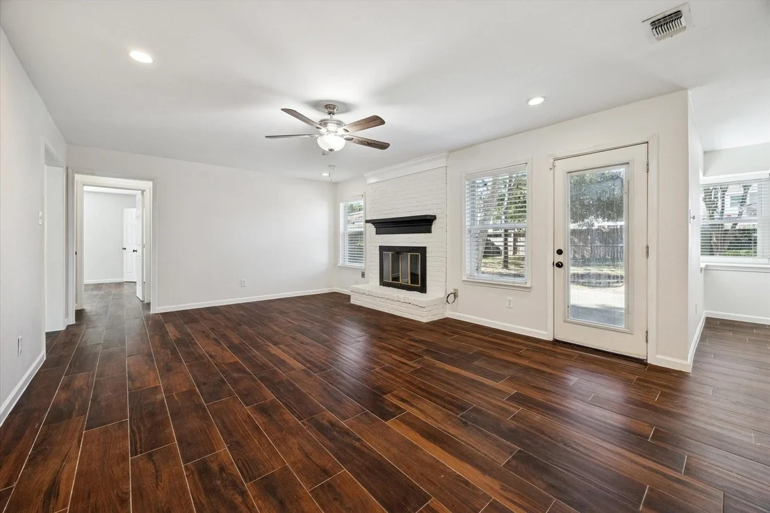 Photo of 727 Langwood Drive