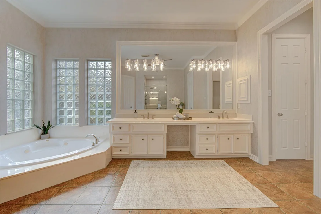 Photo of 4307 Canfield Oaks Lane