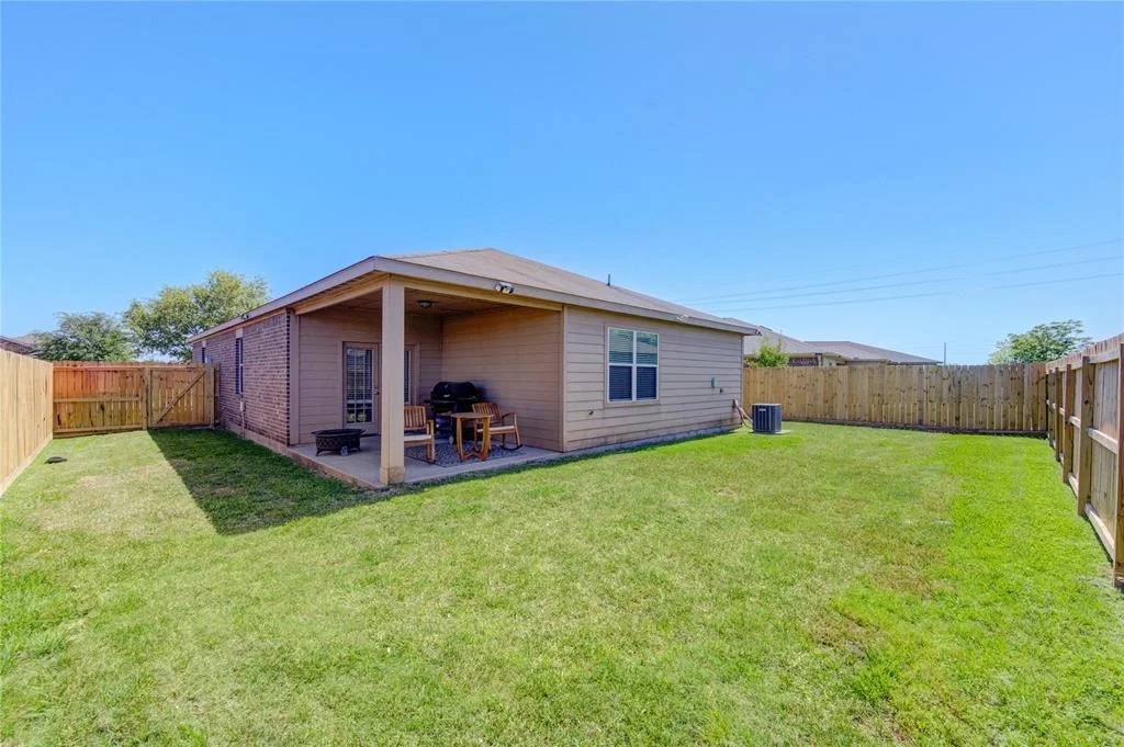 Photo of 4914 Flagstone Pine Lane