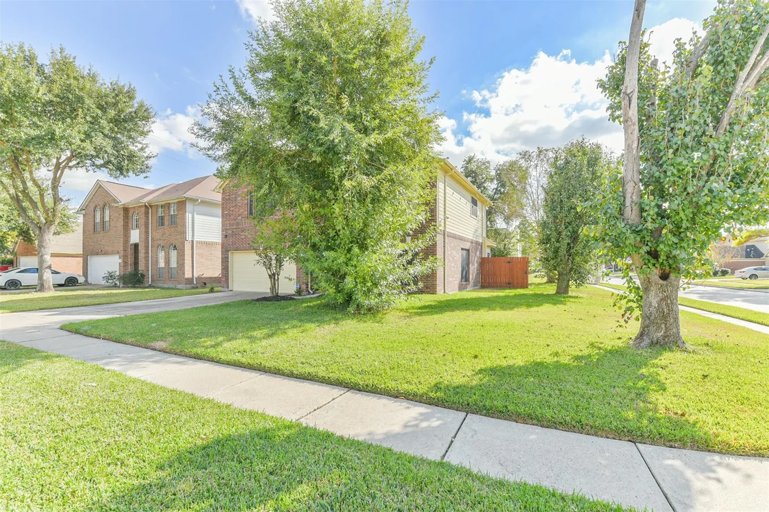 Photo of 1747 Rushworth Drive