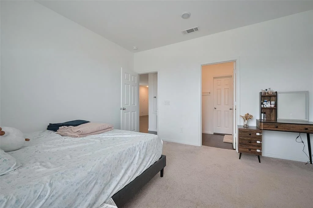 Photo of 6718 Forbes Run Drive