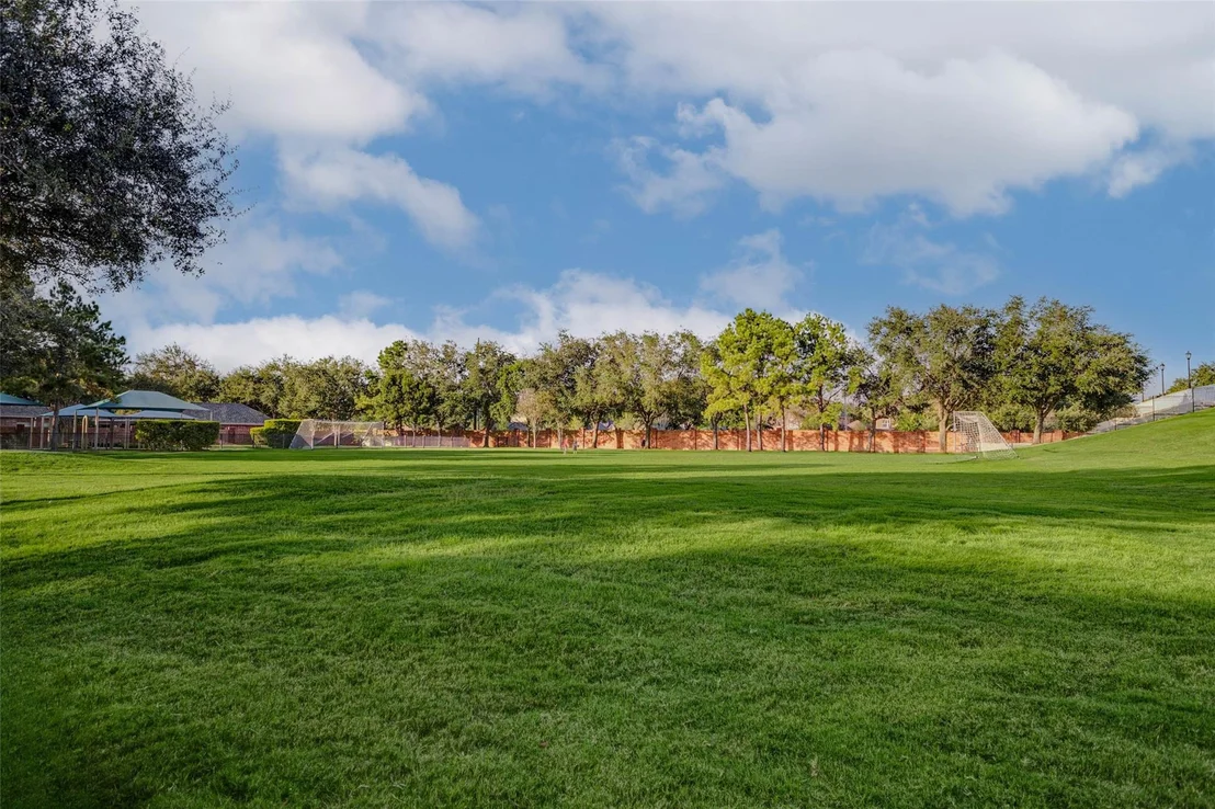 Photo of 2822 Stuart Manor