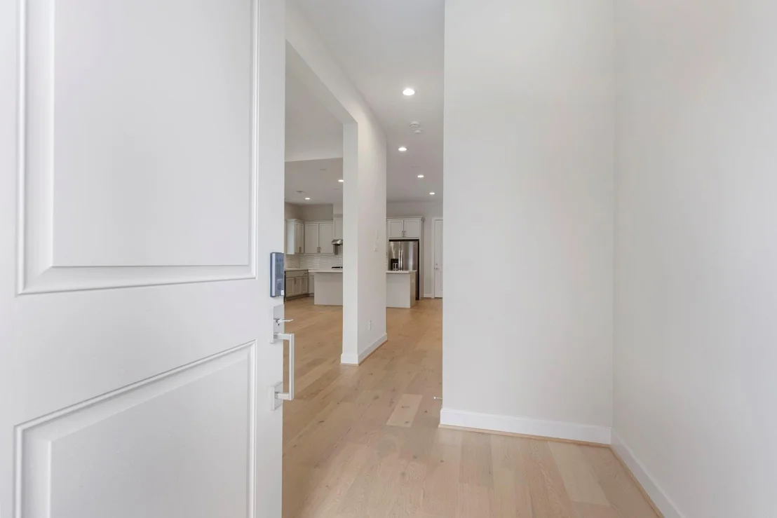 Photo of 25225 Liberty Mill Drive