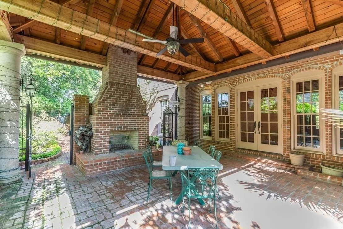 Photo of 725 Thomas Road