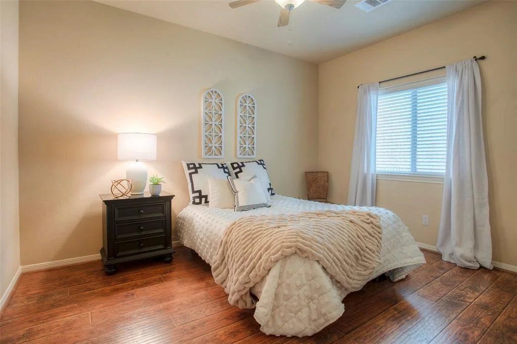 Photo of 13690 Shoreline Drive