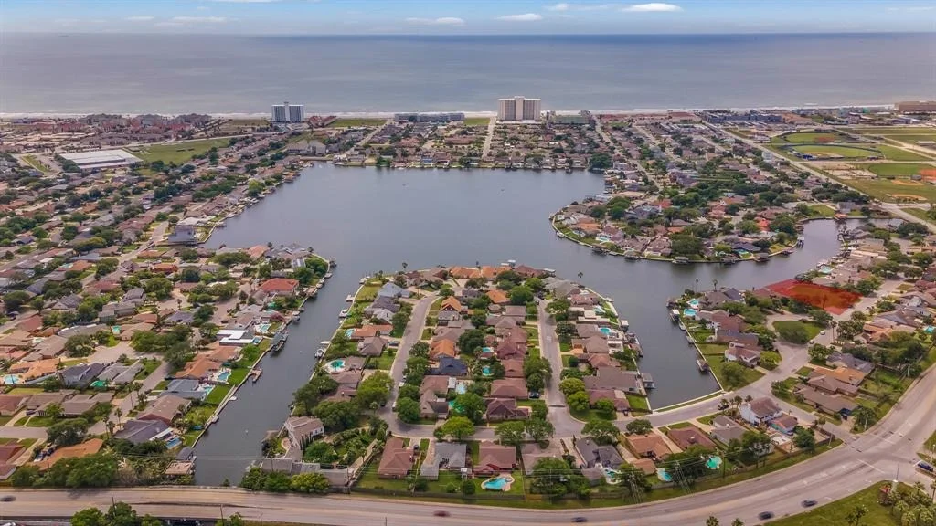 Photo of 22 Lakeview Drive