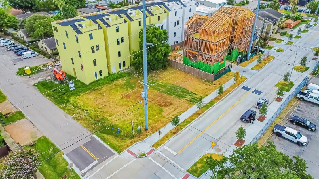 Photo of 3003 Bering Drive