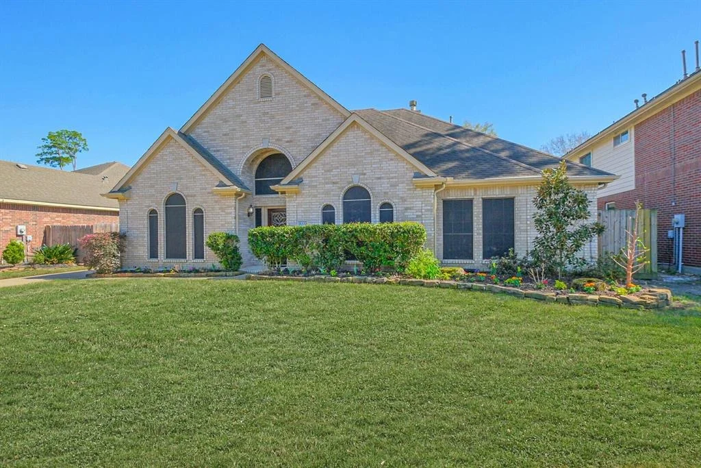 Photo of 9223 Memorial Hills Drive