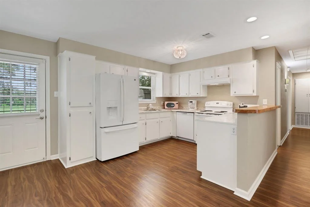 Photo of 216 Laurie Lane