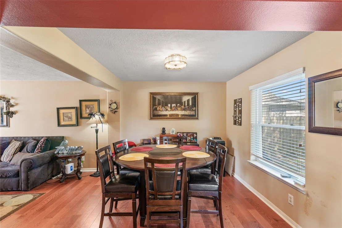Photo of 3727 Oak Lace Drive