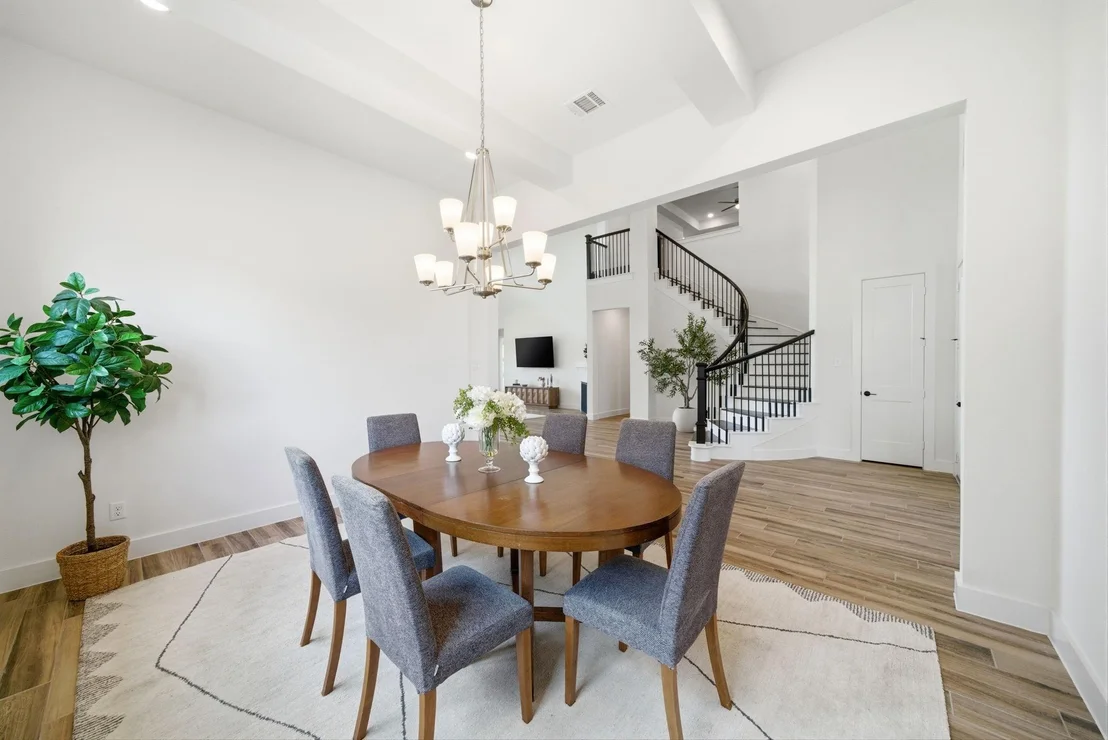 Photo of 11006 White Caterpillar Drive