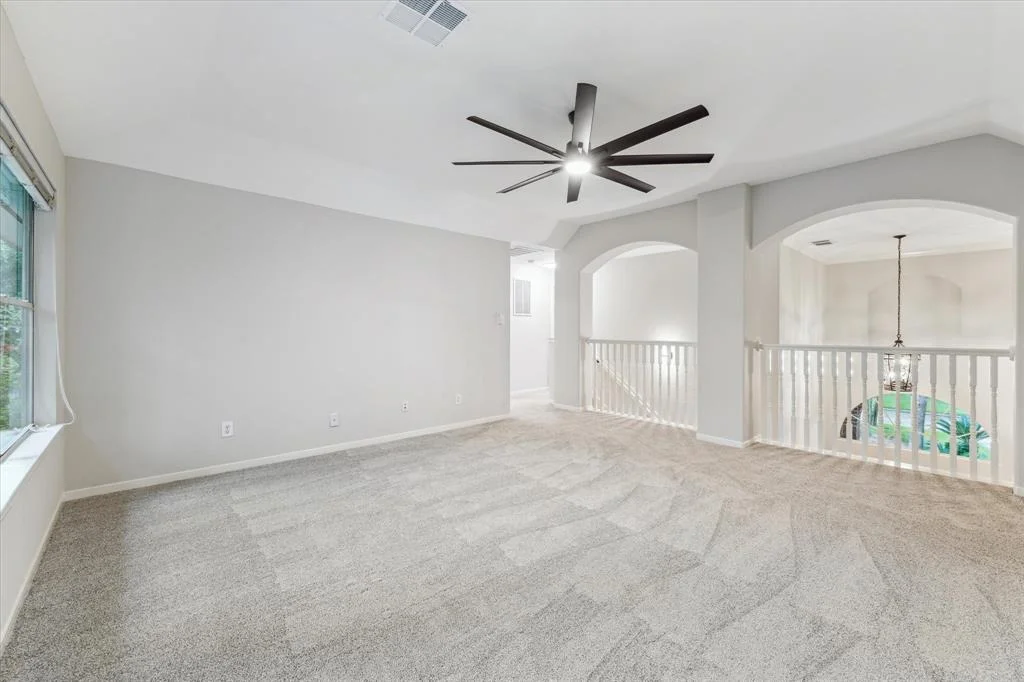 Photo of 38 E Knightsbridge Drive