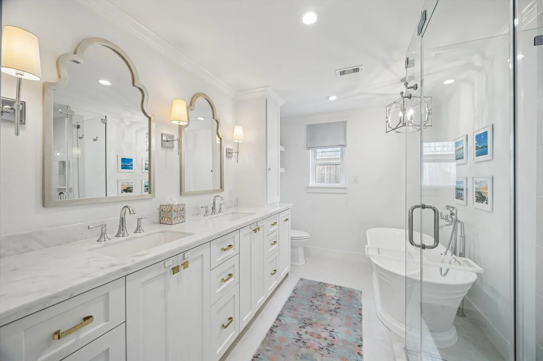 Photo of 1210 Briarbrook Drive