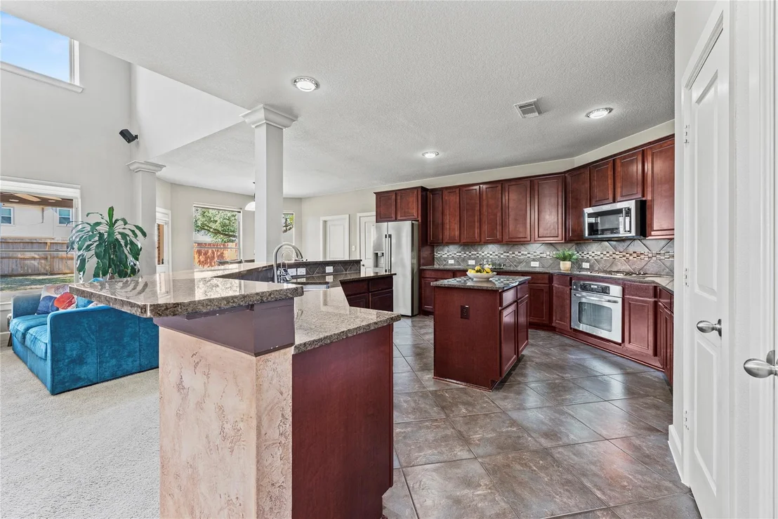 Photo of 6026 Emberwood Falls Drive