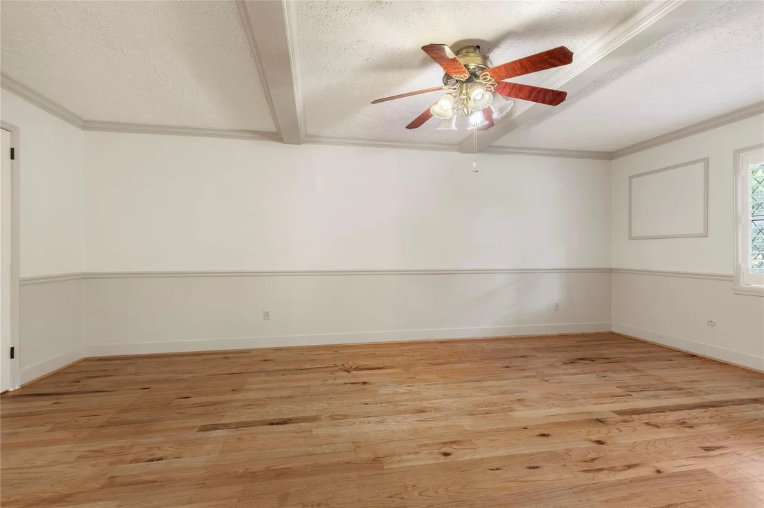 Photo of 8215 Winding Hill Lane